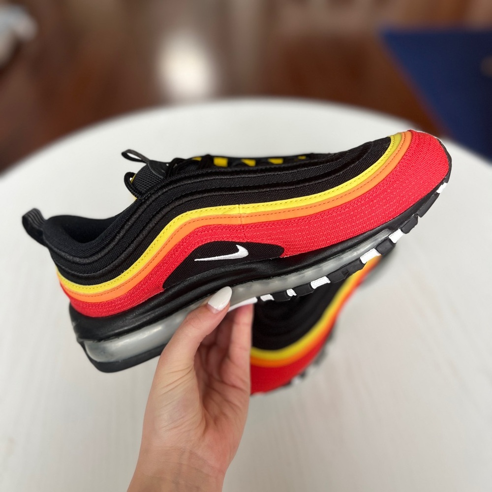 AIR MAX 97 QS - Picture 2 of 4